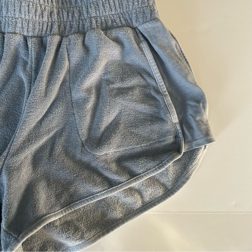 Fabletics Eco Conscious Terry Sweatshorts Blue Women’s Size XS Shorts Pockets - Picture 8 of 10